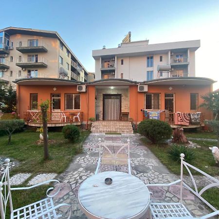 Guroal Holiday House Shëngjin Esterno foto